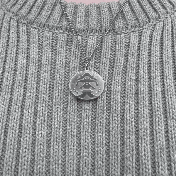 Collier Emblème APU ✽